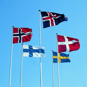 Nordiska flaggor